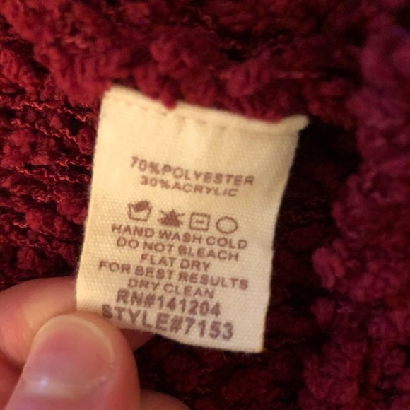 💜Cowl Neck Red Sweater - S/M - Picture 3 of 3